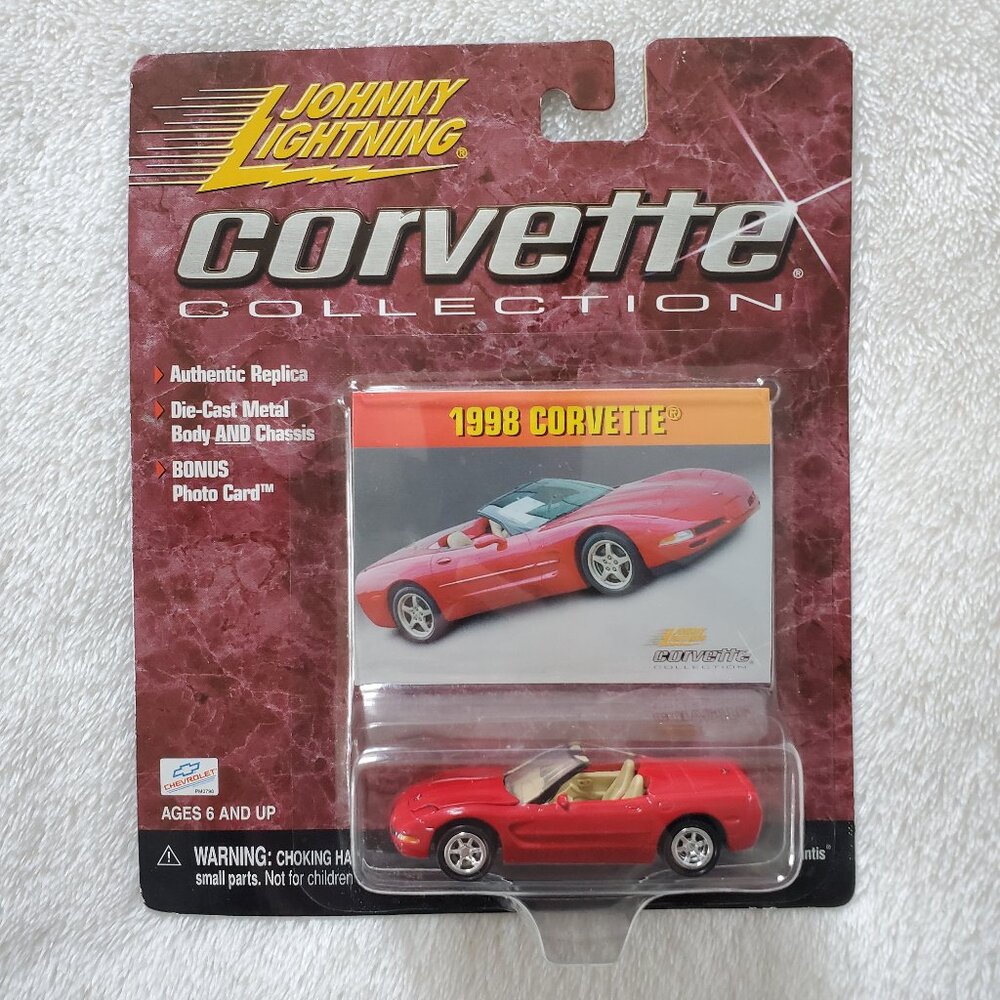 1998 CHEVY CORVETTE CONVERTIBLE 2000 JOHNNY LIGHTNING COLLECTION1:64 Die-Cast